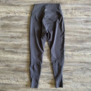 BUFFBUNNY SPIN LEGGINGS